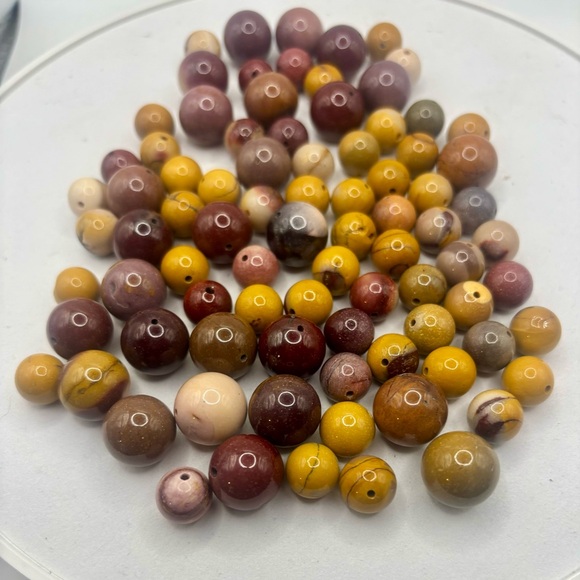 Mookaite Jasper Gemstone Bead Lot - Picture 3 of 4